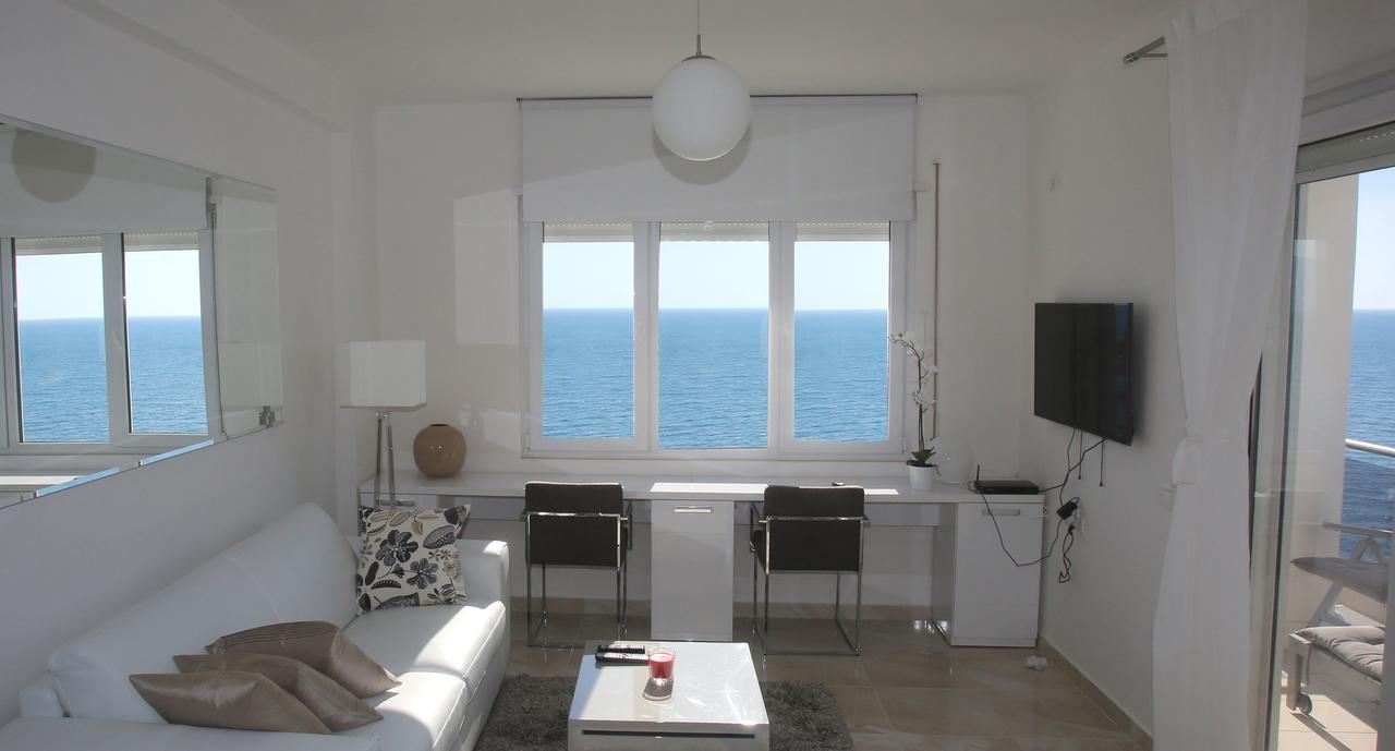 White Residence Luxury Apartments Saranda Dış mekan fotoğraf